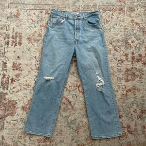 Levi’s Ribcage Ankle Jeans